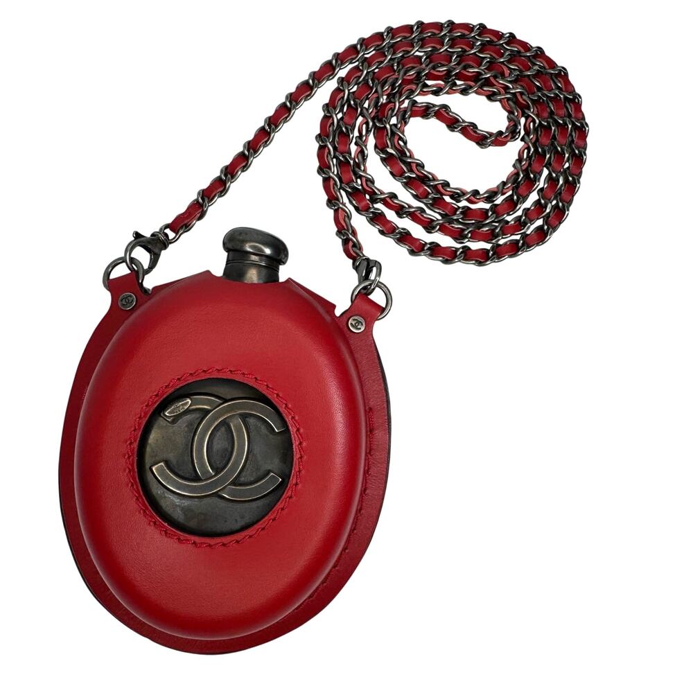 Chanel Sporran Flask Bag Coco CC Bottle Shoulder/Crossbody Chain Red Rare 2013
